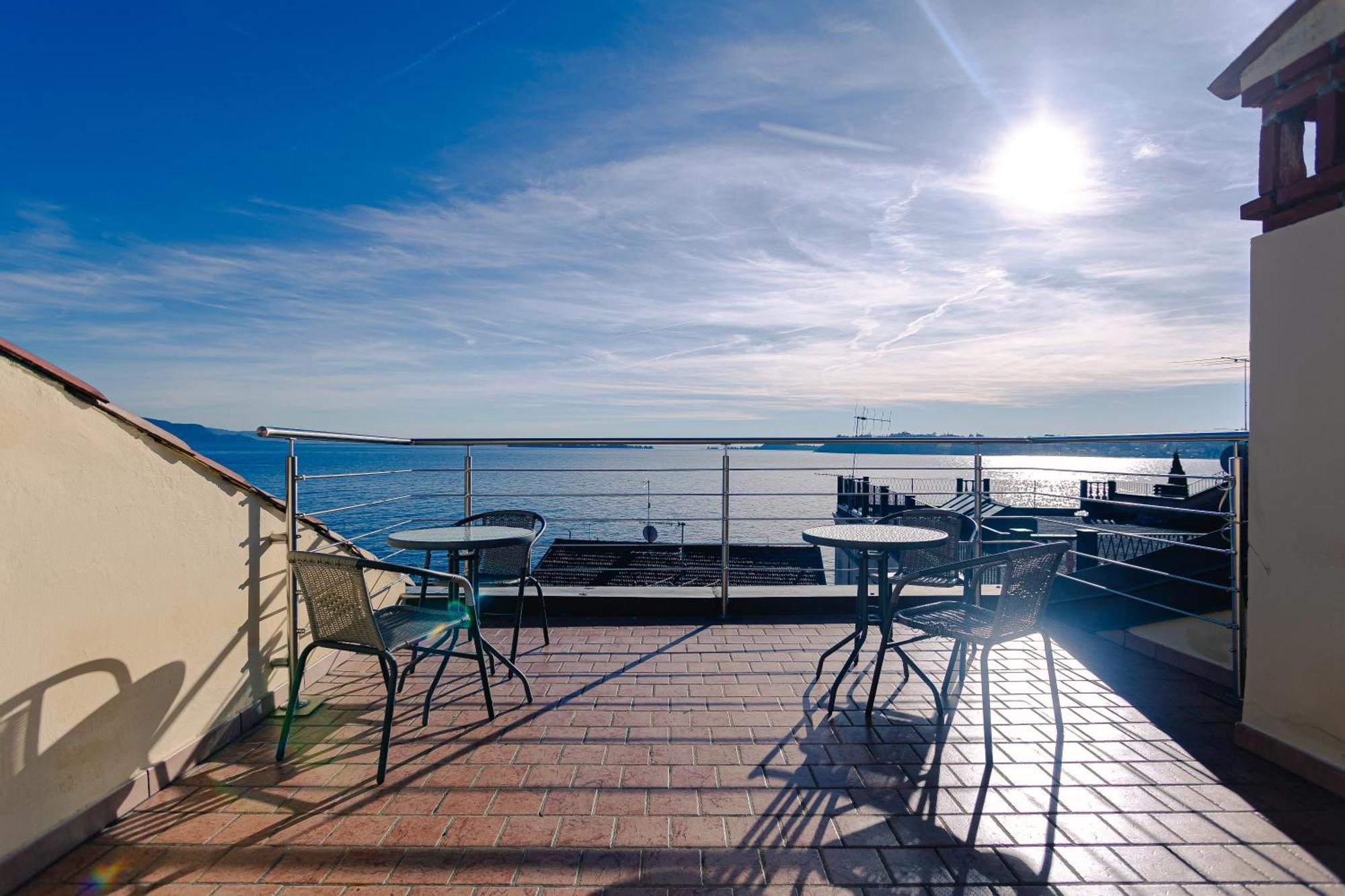Apartment Magnifica Terrazza - View Gardone Riviera